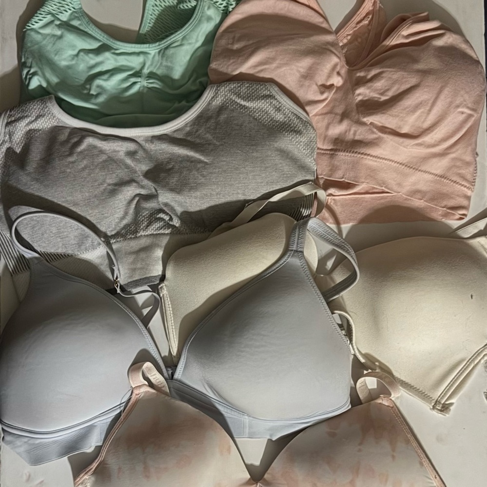 Lot of 6 sports bras Elegant Comfort Women's Bra Set - White, Pink, Gray